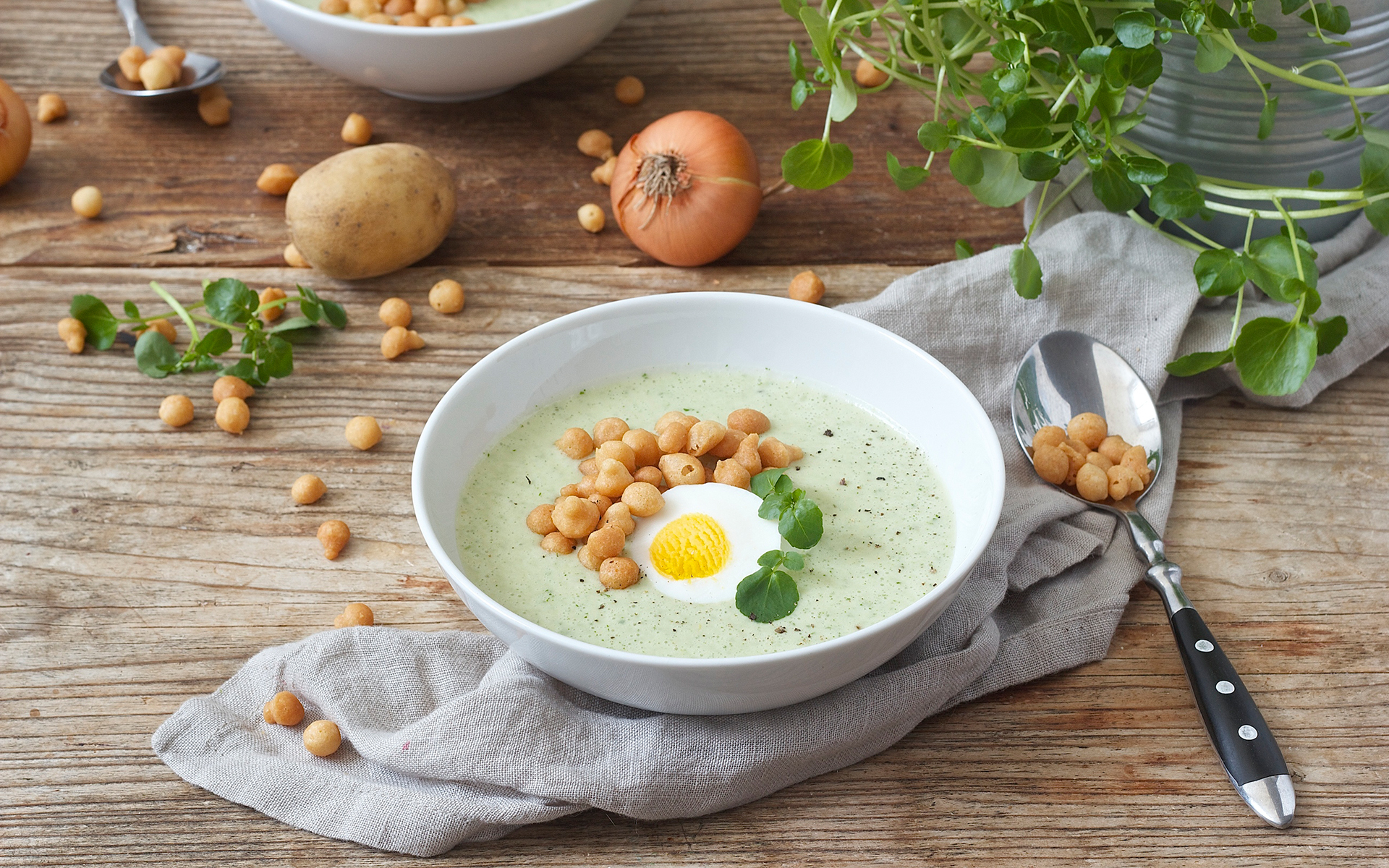 Brunnenkressesuppe Mit Riesling Und Scampis — Rezepte Suchen